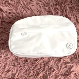 NWT Steve Madden white belt bag